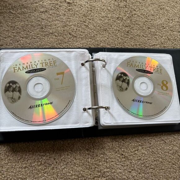 Gateway Software Storage Case With 17 Discs - Picture 8 of 13